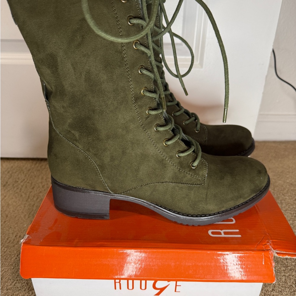 Rouge Helium Women's Green Lace-Up Boots